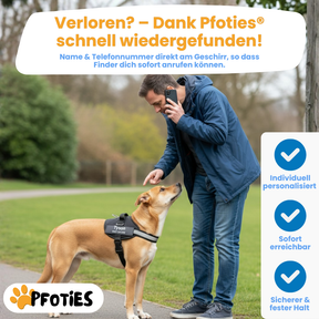 Das Pfoties® personalisierte Hundegeschirr ist ein hochwertiges, individuell bedruckbares Geschirr für Hunde aller Größen. Es bietet durch den festen Sitz, gepolsterte Innenseiten und robuste Schnallen optimalen Tragekomfort und Sicherheit. Auf der Außenseite lässt sich der Name des Hundes sowie eine Telefonnummer gut sichtbar aufdrucken, damit Finder bei einem entlaufenen Hund sofort Kontakt aufnehmen können. Zusätzlich sorgt ein reflektierender Streifen für gute Sichtbarkeit im Dunkeln.