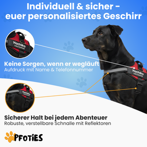Das Pfoties® personalisierte Hundegeschirr ist ein hochwertiges, individuell bedruckbares Geschirr für Hunde aller Größen. Es bietet durch den festen Sitz, gepolsterte Innenseiten und robuste Schnallen optimalen Tragekomfort und Sicherheit. Auf der Außenseite lässt sich der Name des Hundes sowie eine Telefonnummer gut sichtbar aufdrucken, damit Finder bei einem entlaufenen Hund sofort Kontakt aufnehmen können. Zusätzlich sorgt ein reflektierender Streifen für gute Sichtbarkeit im Dunkeln.